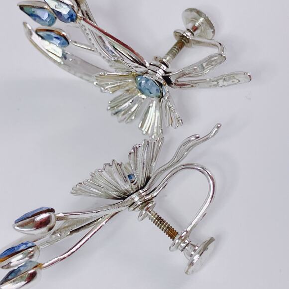 Vintage Mid Century Floral Spray Earrings Silver Tone Blue Rhinestone Screwback - Picture 8 of 13